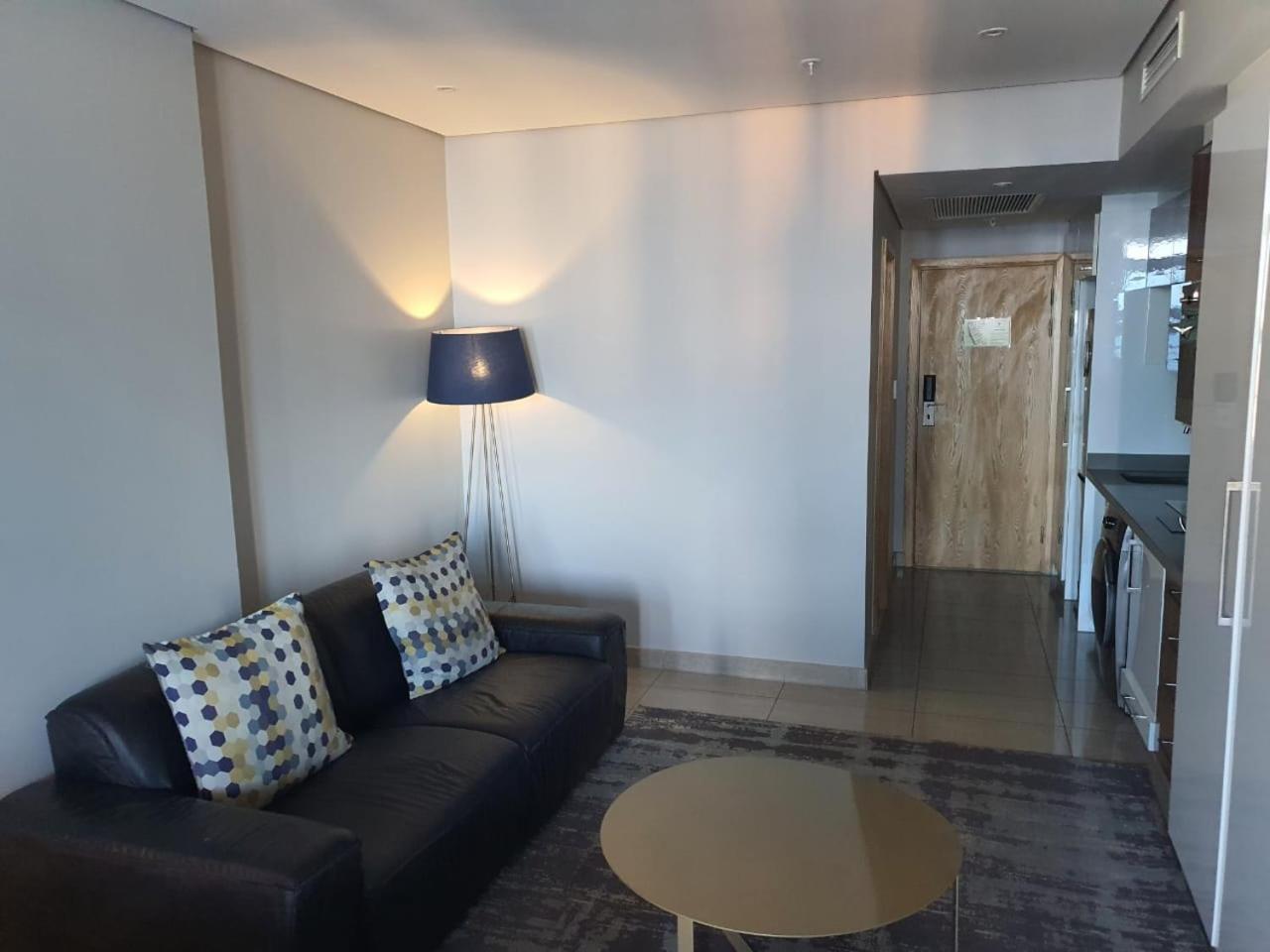 Pearls Full Sea View Luxury Studio - Self Catering Durban Eksteriør bilde