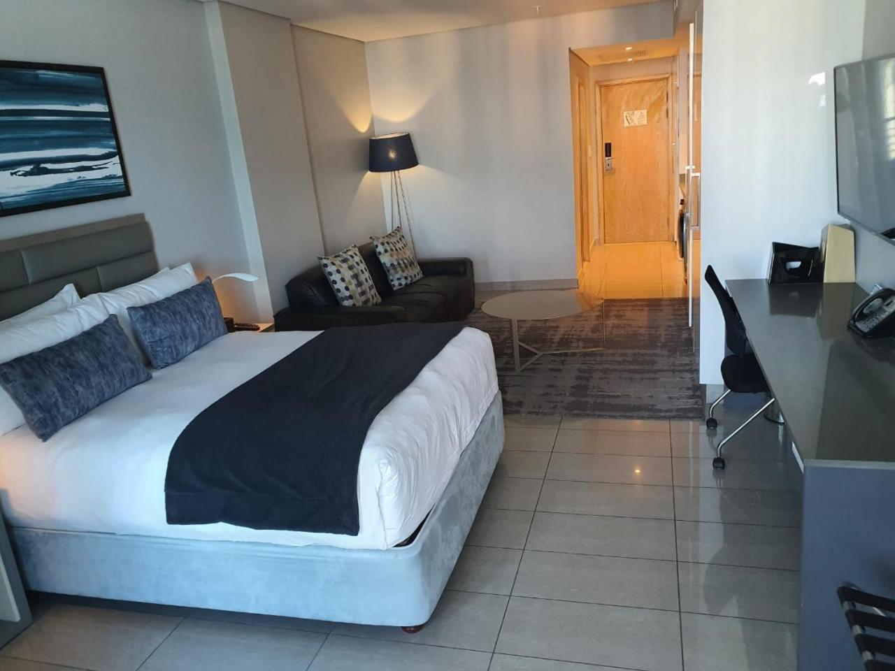 Pearls Full Sea View Luxury Studio - Self Catering Durban Eksteriør bilde
